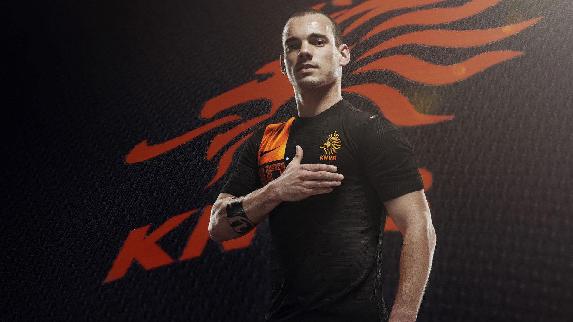 【爱游戏】多纳鲁马荣膺IFFHS年度最佳门将，官方认证其世界级地位